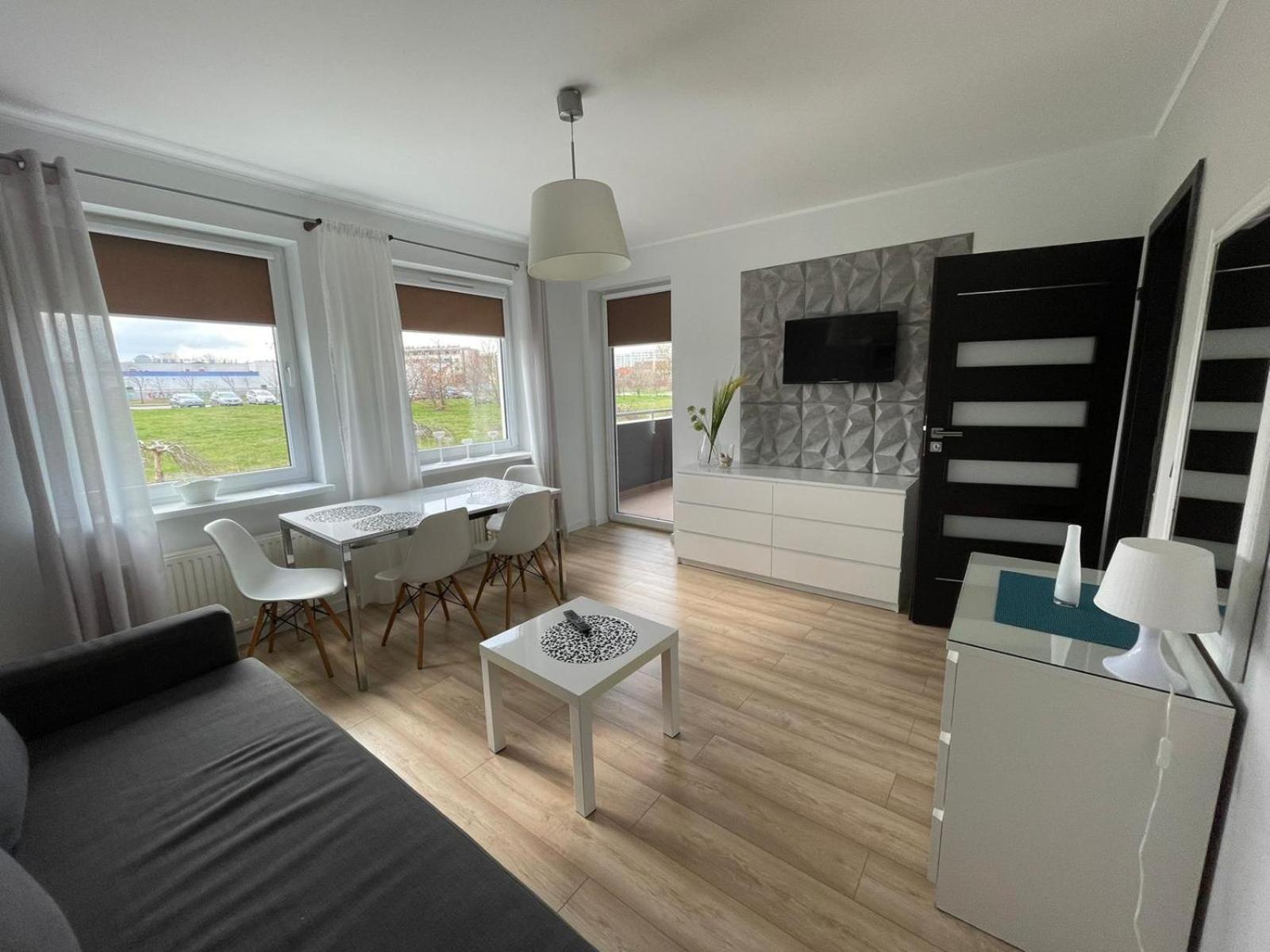Apartament Ogrody โควอบเซก ภายนอก รูปภาพ